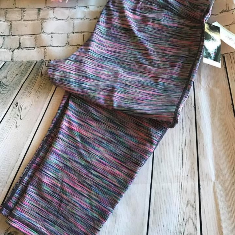 NWT Ideology cropped leggings 1X - Picture 3 of 4